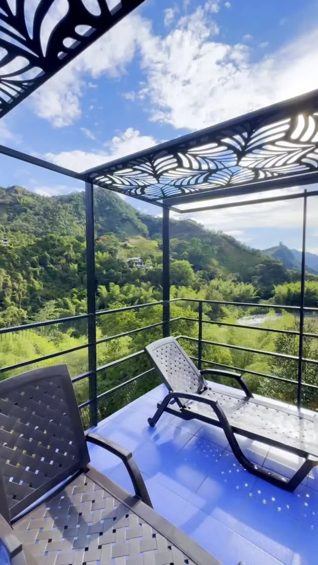 Nuestro paraíso te espera @shambhala_ecohotel_boutique
Disfruta tu fin de semana festivo .Reservas:+57 310 7367266
Booking: Shambhala ECOHOTEL boutique
www.shambhalaecohotel.com