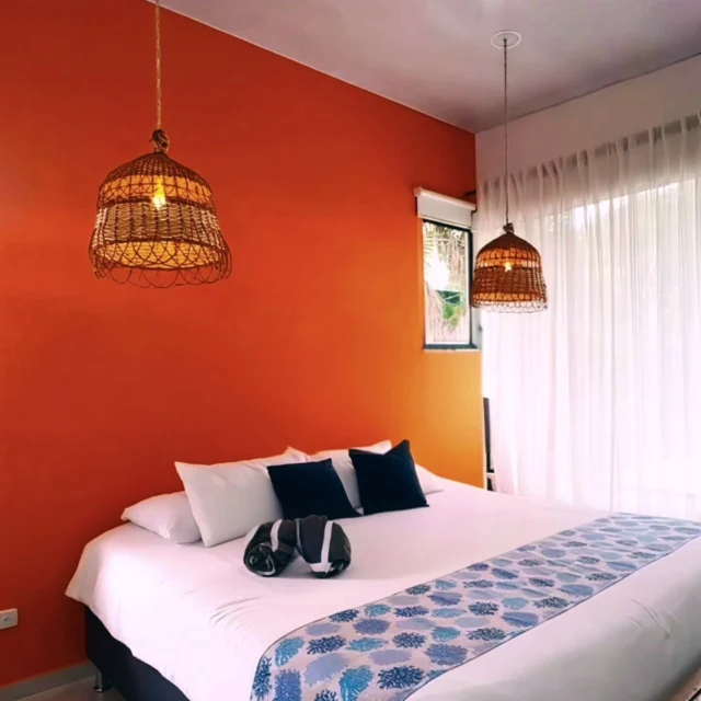 @shambhala_ecohotel_boutique una invitación para relajarte y descargarte en medio del encanto del bosque nativo de La Vega CundinamarcaReservas:+57 310 7367266
Booking: Shambhala ECOHOTEL boutique
www.shambhalaecohotel.com​📍 La Vega, Cundinamarca.